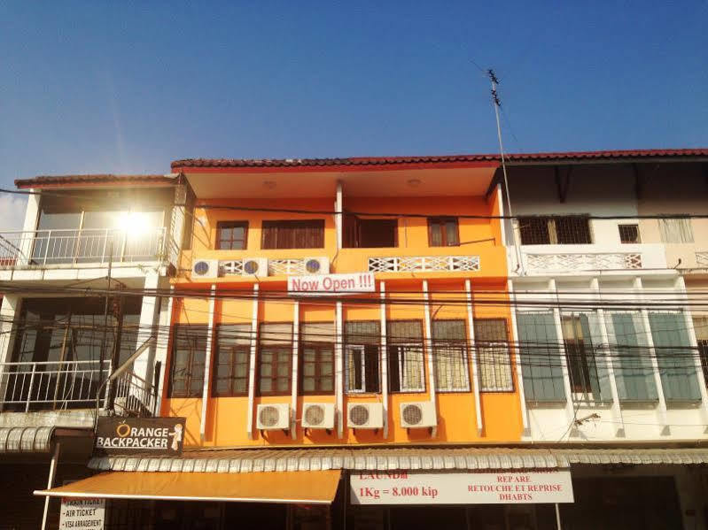 万象 奥兰治背包旅舍旅舍 外观 照片